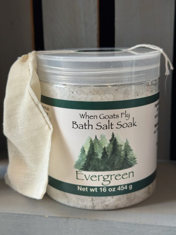 Evergreen Bath Salt Soak 16 oz